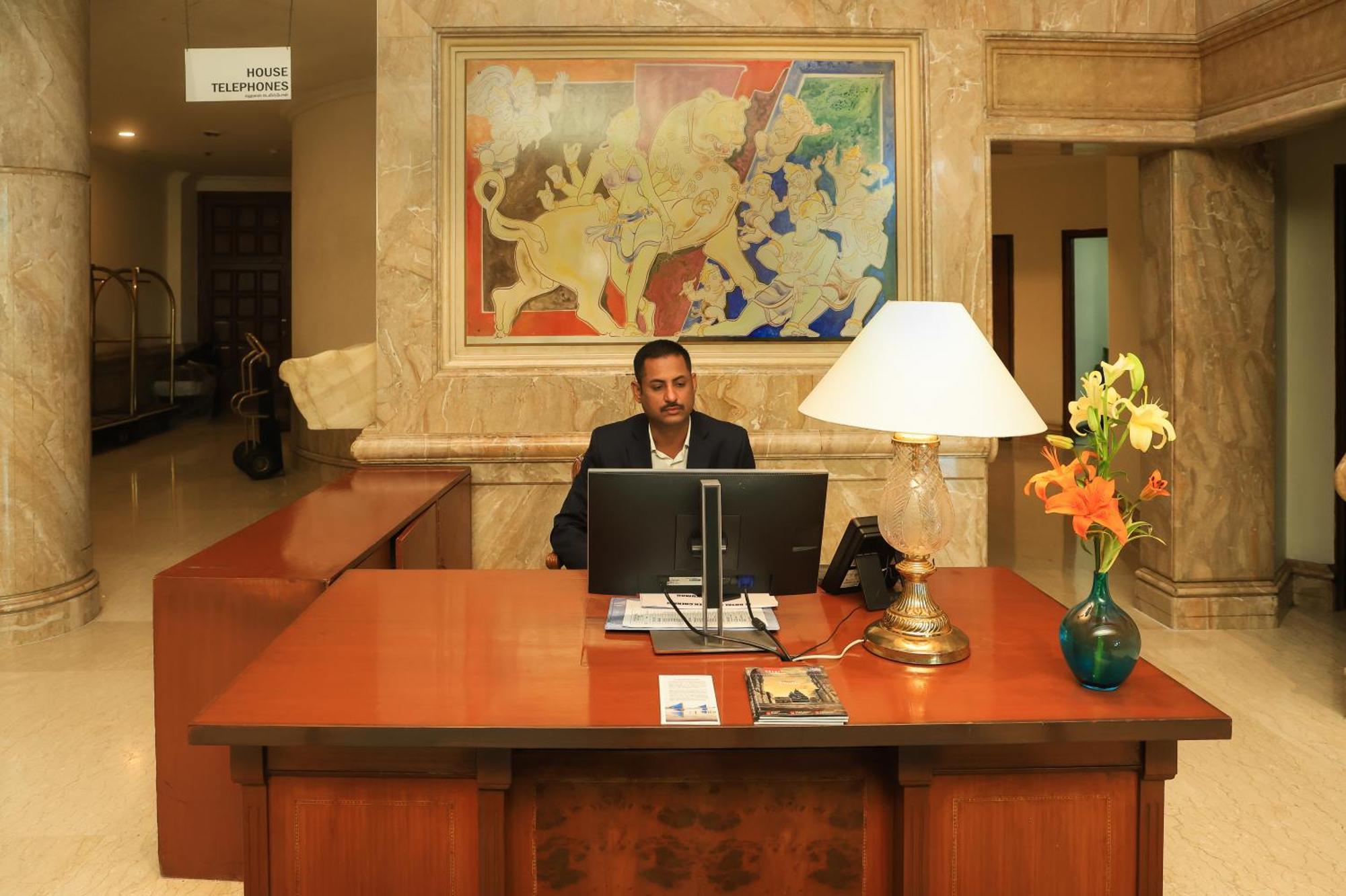 Le Royal Meridien Τσενάι Εξωτερικό φωτογραφία