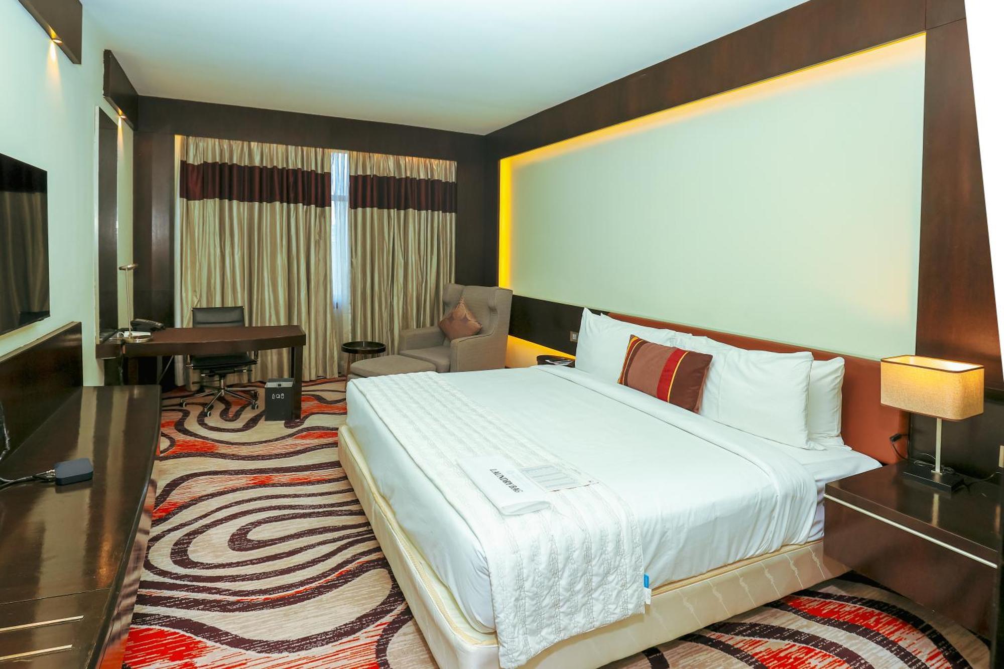 Le Royal Meridien Τσενάι Εξωτερικό φωτογραφία