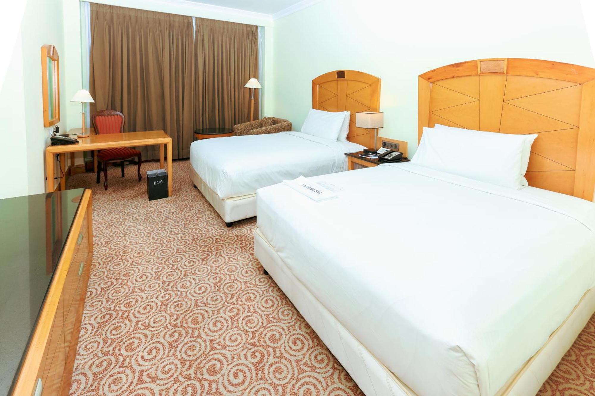 Le Royal Meridien Τσενάι Εξωτερικό φωτογραφία