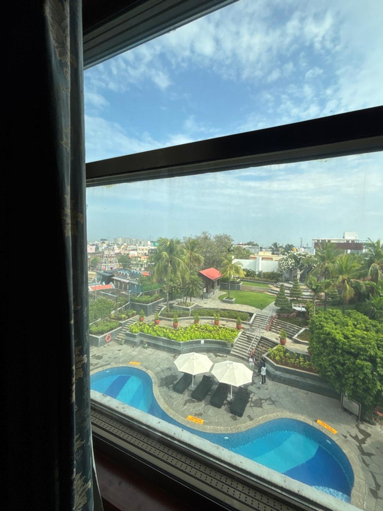 Le Royal Meridien Τσενάι Εξωτερικό φωτογραφία