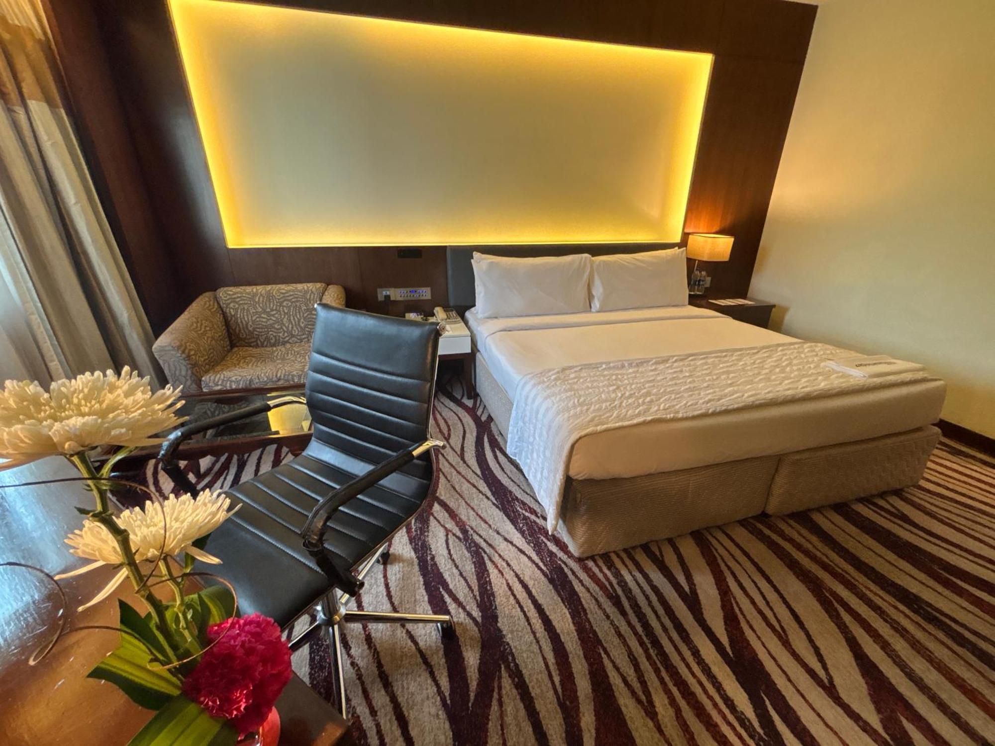 Le Royal Meridien Τσενάι Εξωτερικό φωτογραφία